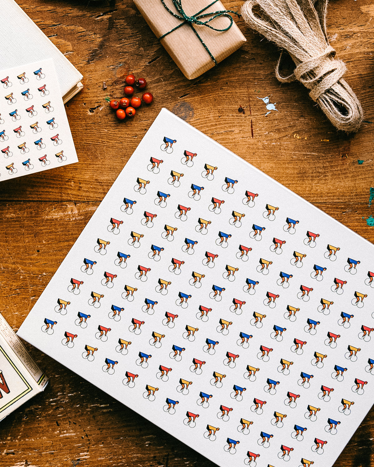 Gift Box - Beanie & 2 Pairs of Socks