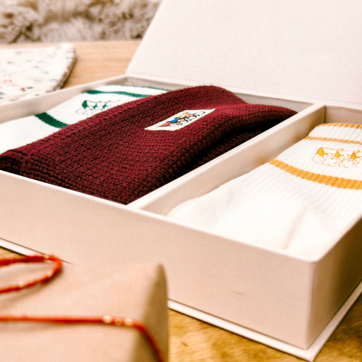 Gift Box - Beanie & 2 Pairs of Socks