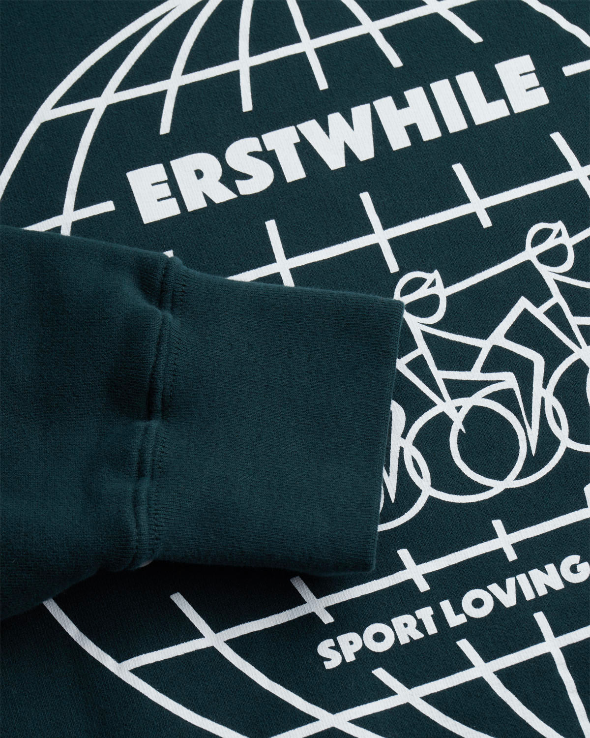 The Globe - Hoodie - Scarab