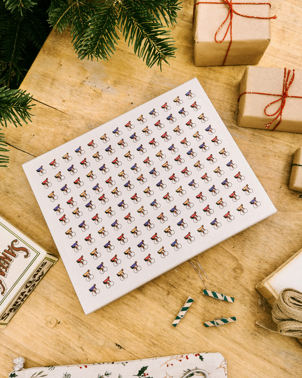 Gift Box - Beanie & Socks