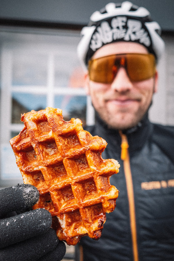 "Waffles Before Watts" Group Ride 16 Dec. 2023 Event PELOTON DE PARIS